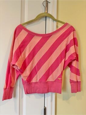 Pink Striped Off-Shoulder long sleeve t-shirt
